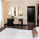 Starhotels Majestic 4*