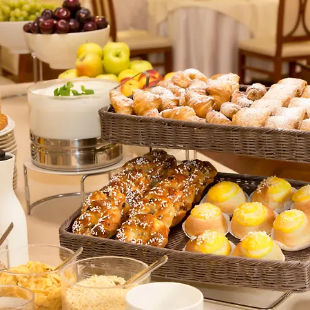 Starhotels Majestic 4* Turin