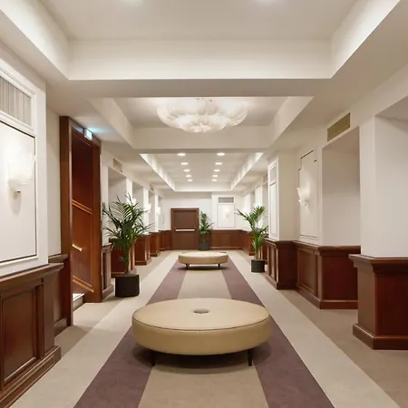 Starhotels Majestic Hotel