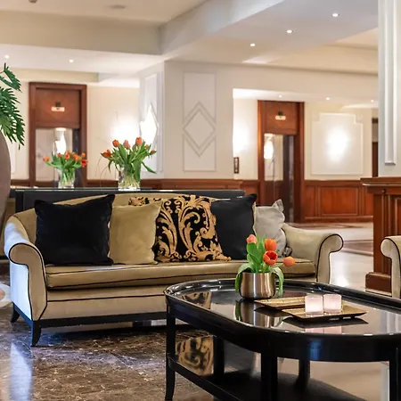 Starhotels Majestic 4* Turin