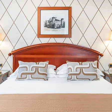 Starhotels Majestic فندق