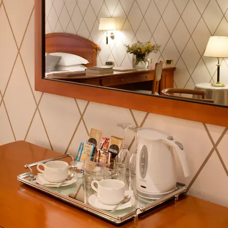 Starhotels Majestic 4*