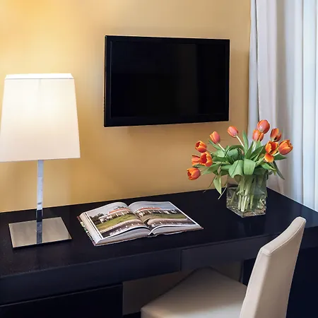 Hotell Starhotels Majestic 4*