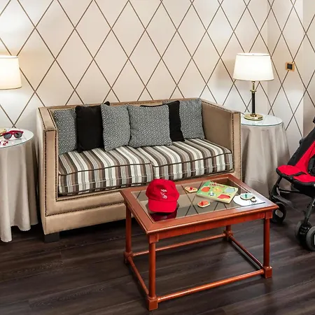 Starhotels Majestic 4* تورينو