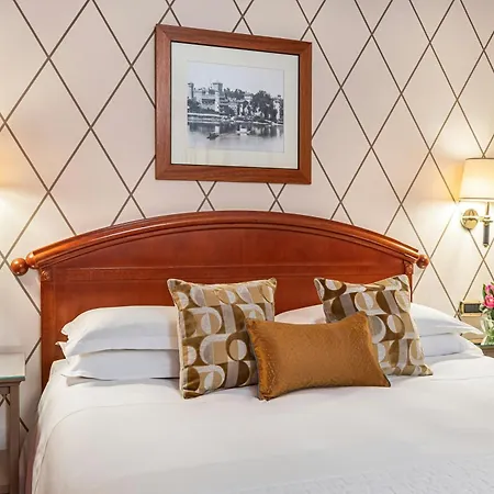 Starhotels Majestic Hotel