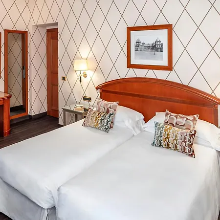 Hotel Starhotels Majestic 4*