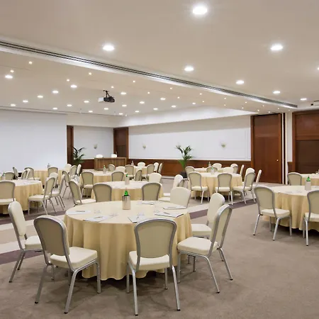 Starhotels Majestic Hotel 4*