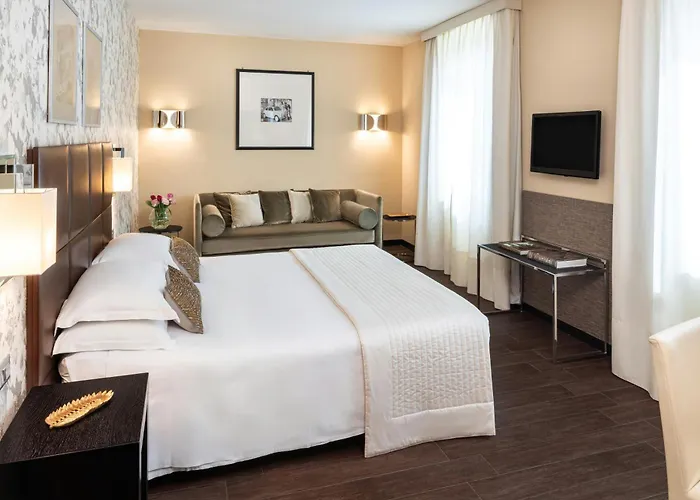 Starhotels Majestic Hotel 4*