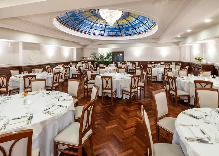 Ξενοδοχείο Starhotels Majestic 4*