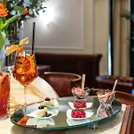 Starhotels Majestic 4*