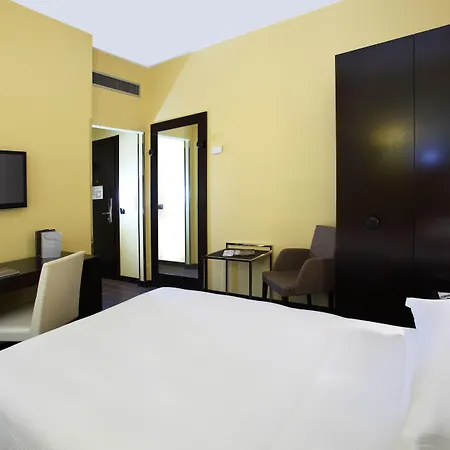 Starhotels Majestic Hotel 4*
