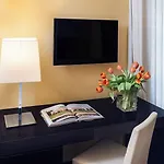 Ξενοδοχείο Starhotels Majestic 4*