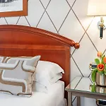 Ξενοδοχείο Starhotels Majestic 4*